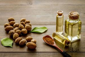 Nutmeg Oil