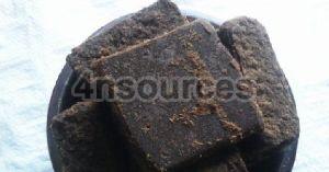 Black Jaggery Cubes