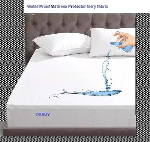 White Hotel Water Proof Mattress Protector