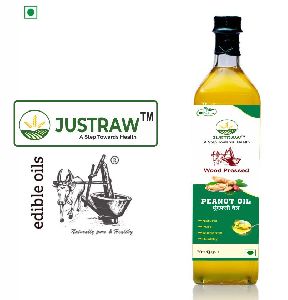 Wood Pressed Groundnut Oil