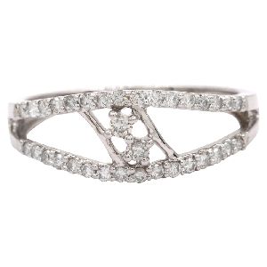 IGI Certified Women's Ring with Valentine's Offer