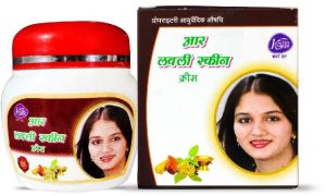 R. LOVELY SKIN CREAM