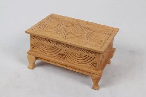 Wooden Carving Jewelry Box with Paye