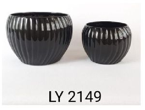 LY 2149 Metal Planter