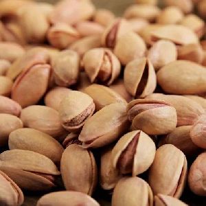 Dried Pista Nuts