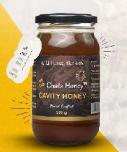 Amazing Cavity Honey From Wild Honey Hunters