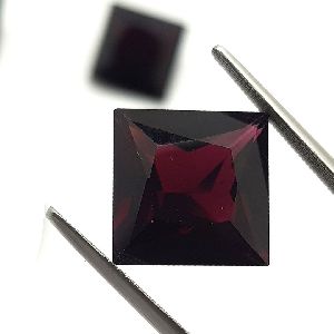 Red Garnet Gemstone