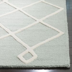 tufted woollen carpet