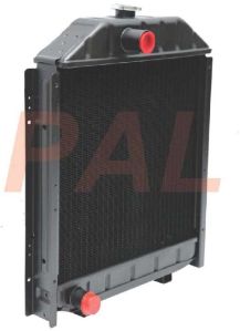 511805 Fiat Tractor Radiator