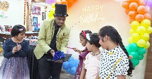 Magician for Birthday Party
