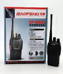 Baofeng 888s walkie talkies