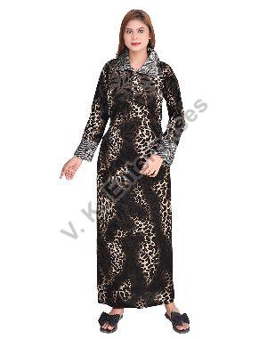 Winter velvet tiger print nighty