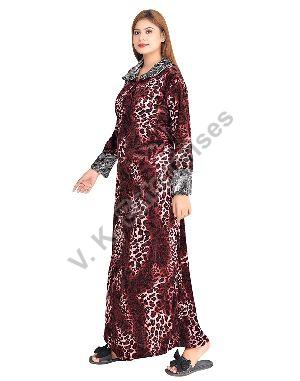 Winter velvet tiger print nighty