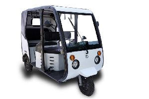 battery operated rickshaw