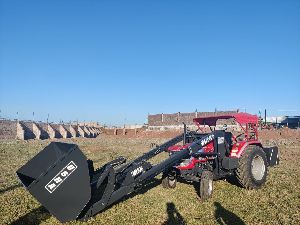 Mahindra Tractor fitted Telescopic Loader