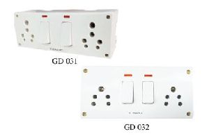 Gd Series 6 & 16a. Jupiter Double Combined Socket
