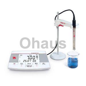 Ohaus Aquasearcher AB23PH Bench Meter