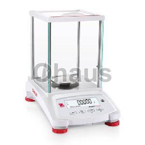 Ohaus Pioneer Analytical Pharmacy Scale