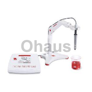 Ohaus Starter 3100C Conductivity Bench Meter