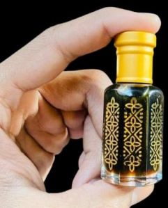 Oud Oil