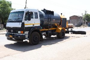 Truck Mounted Bitumen Sprayer