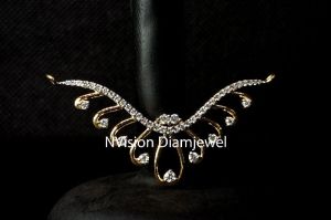 Natural Diamond Light Weight Pendant