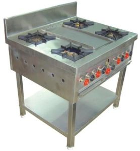 Four Burner Cooking Range