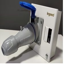 Legrand 507863 p17 Tempra Pro Db 32a Plug