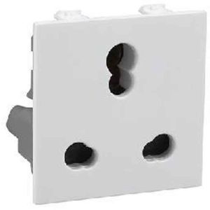 Legrand Britzy 2 Module 6/16A 3 Pin Socket