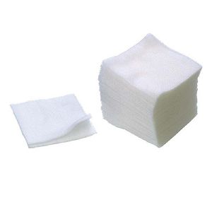 STERILE GAUZE SWAB