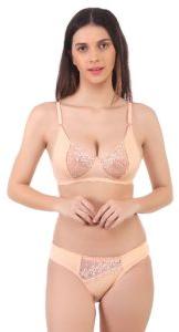 Fancy Creamy Bra Panty Set