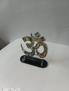 OM PEN STAND