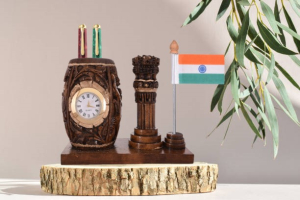 Wooden Pen Stand With Clock - Ashok Stambh Pillar And National Flag
