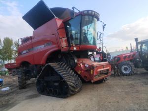 Large Combine Harvester Track systems