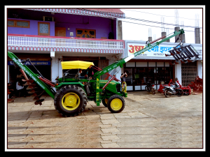 John Deere Fitted Pole Erection Machine