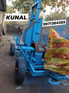 Two Pole Material Lifting Machine