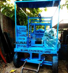 Four Tower Mobile Lift Mixer Machine