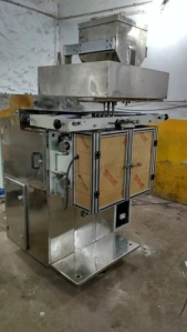 Salt Packaging Machine