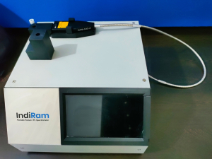 Portable Raman Spectrometer System