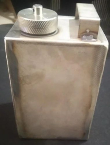 Stainless steel Sample Container For Petroleum square