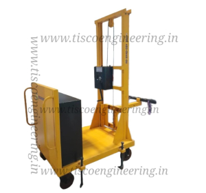Boom counterbalance floor crane