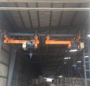 Under Slung Crane