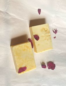 honey turmeric goat milk soap