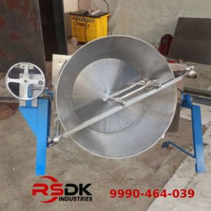 Gear Box Driven Khoya Making Machine