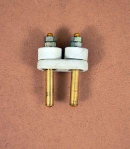 Iron Heater Pin Set