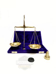 Nautical Brass Weighing Scale For Goldsmith Apothecary Scale