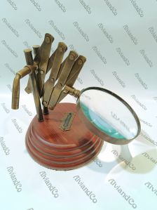 Antique Brass Chainner Magnifying Glass