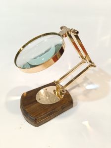 Wooden Base Brass Adjustable Magnifying Glass