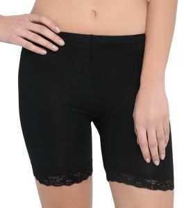 Cycling Shorts With Lace
