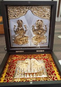 999 silver gods ganesh laxmi ji charan paduka momento